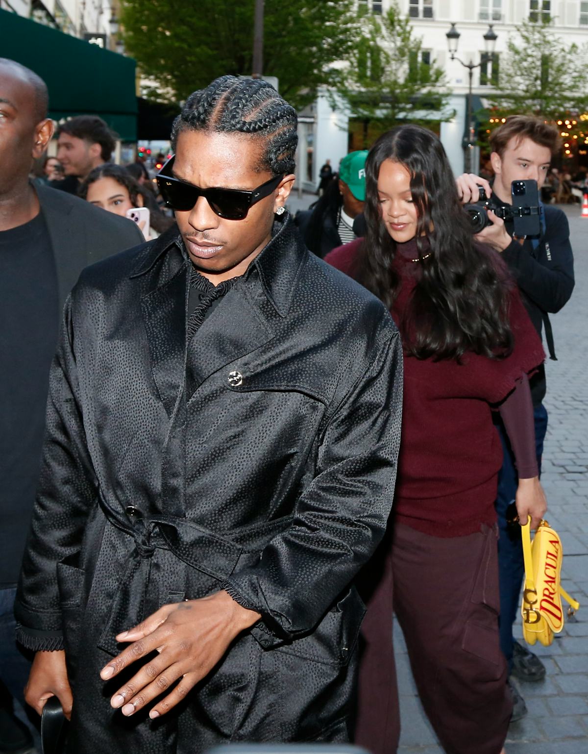 Rihanna’s All-Black Athleisure And Ballet Flats Are Anything But Basic