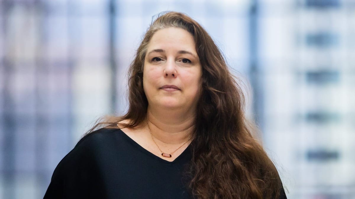 Venice Biennale Jury Resigns