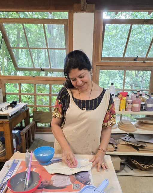 Ceramics as Therapy Unites Manual Work and Creative Recovery