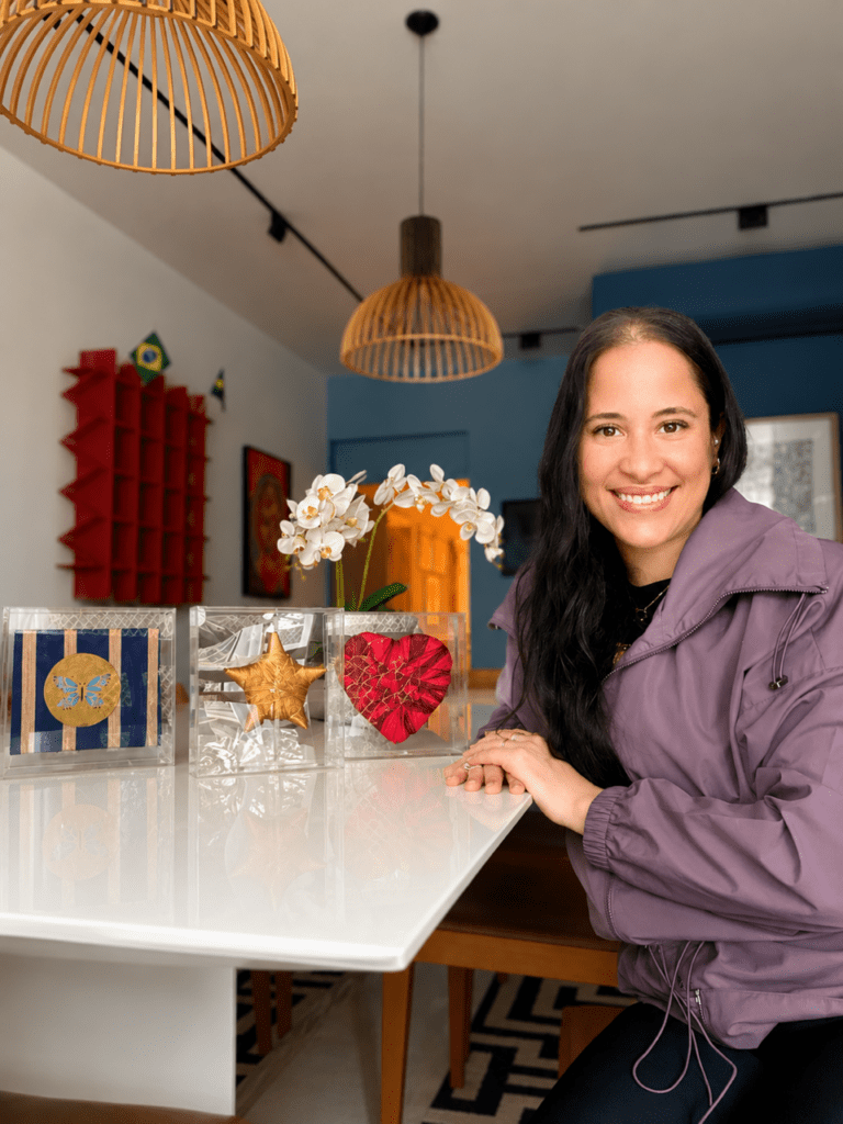 Affective Decor and Craftsmanship Transform Family Memories into Art
