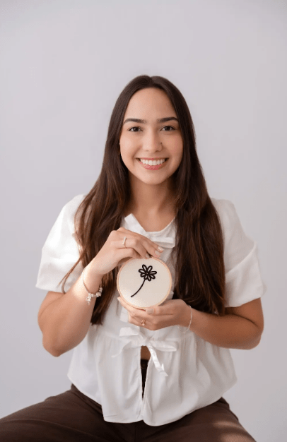 From Pedagogy to Textile Art: The Resilience and Purpose of Ponto Goulart