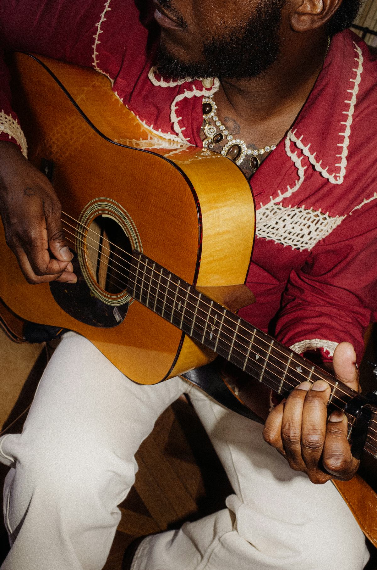 Leon Bridges on Performing on the Orient Express, Retro Style, and His New Album, ‘Happiness Anytime’